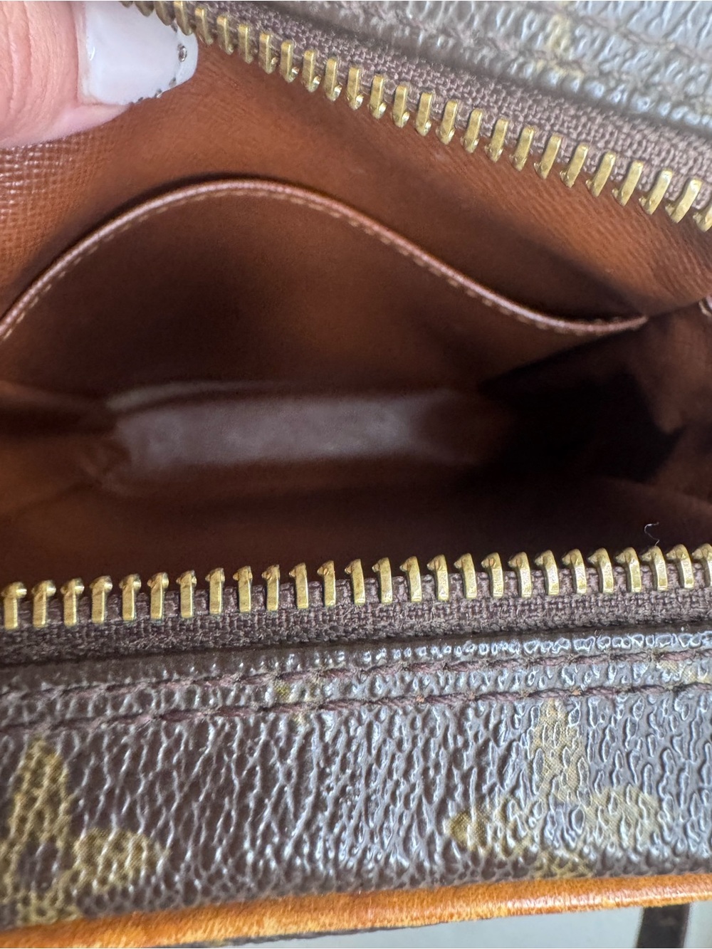 Louis Vuitton Monogram Amazon Crossbody vintage LV messenger bag made in France - Picture 7 of 9